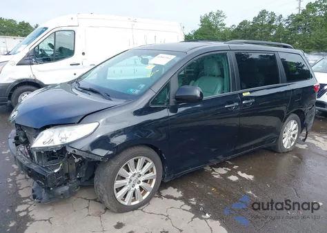 2017 Toyota Sienna Xle 7 Passenger z USA, uszkodzony, nr VIN 5TDDZ3DC6HS182423